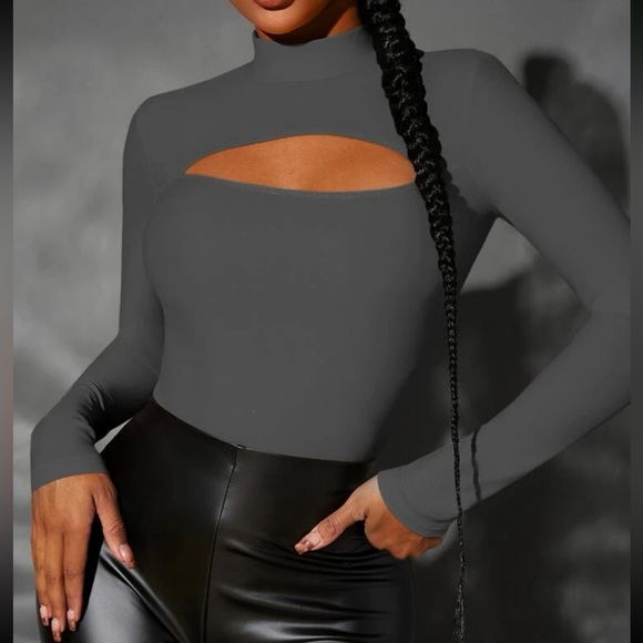 Sexy cutout bodysuit - Picture 12 of 15